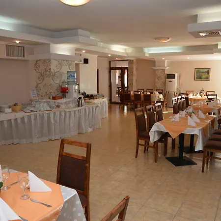 Hotel Amon Ra Family 3*