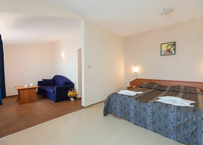 Хотел Amon Ra Family Созопол